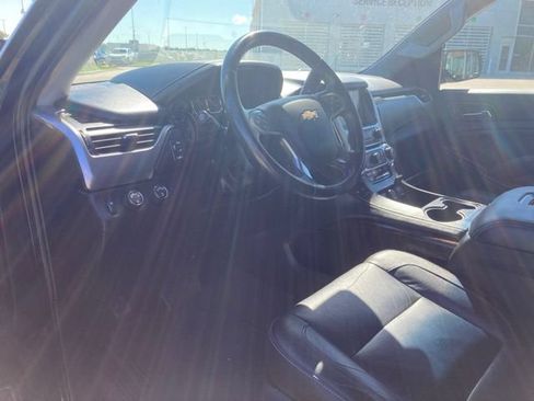 Used 2020 Chevrolet Suburban LT AWD/4WD image 13