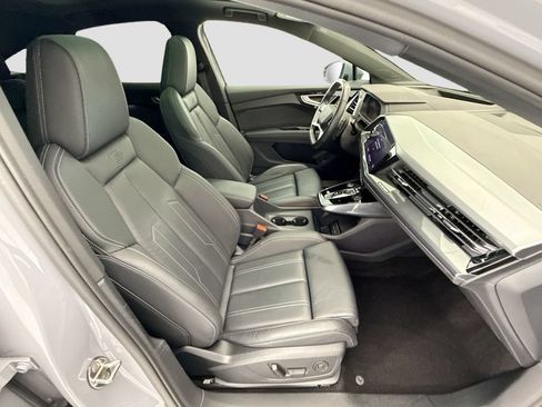Certified 2024 Audi Q4 e-tron Prestige w/ Black Optic Plus Package AWD/4WD image 19