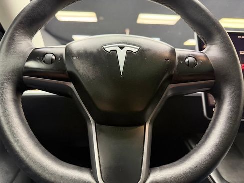 Used 2023 Tesla Model 3 Standard Range RWD image 23