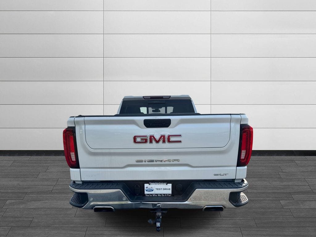 Used 2021 GMC Sierra 1500 SLT w/ SLT Premium Plus Package AWD/4WD image 4