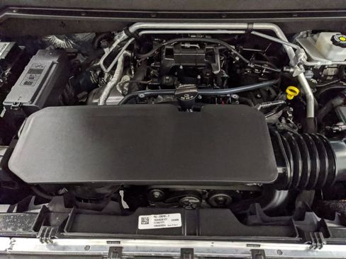 Used 2024 Chevrolet Colorado LT w/ LT Convenience Package image 27