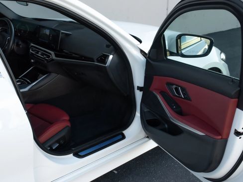 Used 2024 BMW 330i Sedan w/ Premium Package image 12