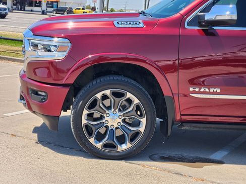 Used 2020 RAM 1500 Limited AWD/4WD image 10
