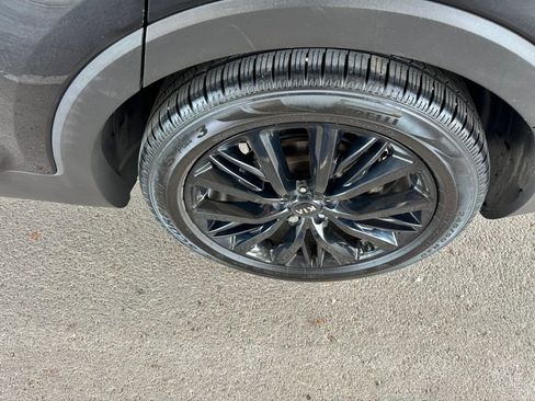 Used 2020 Kia Telluride SX w/ Towing Package FWD image 34