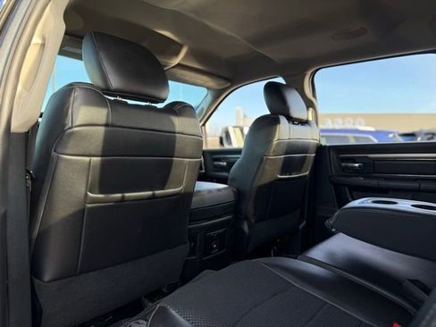 Used 2015 RAM 1500 Sport w/ Black Ram 1500 Sport Group image 16