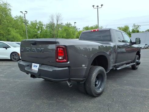 New 2026 RAM 3500 Tradesman AWD/4WD image 7