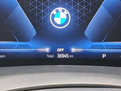 Used 2024 BMW X5 xDrive40i w/ M Sport Package image 18