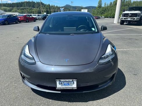 Used 2020 Tesla Model 3 Long Range AWD/4WD image 7