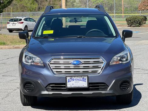Used 2017 Subaru Outback 2.5i AWD/4WD image 2