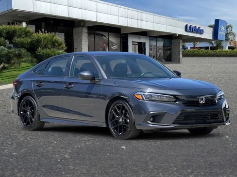 Used 2025 Honda Civic Sport image 10
