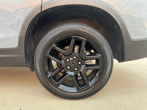 Certified 2023 Honda Passport EX-L image 35