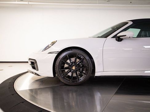 Used 2024 Porsche 911 Targa 4S AWD/4WD image 11