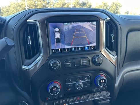 Used 2022 Chevrolet Silverado 2500 High Country w/ Safety Package II image 15