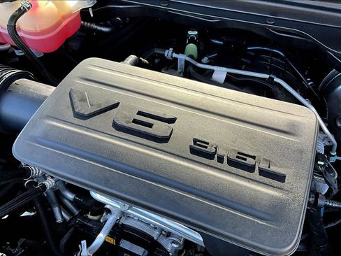 Used 2023 RAM 1500 Big Horn image 34