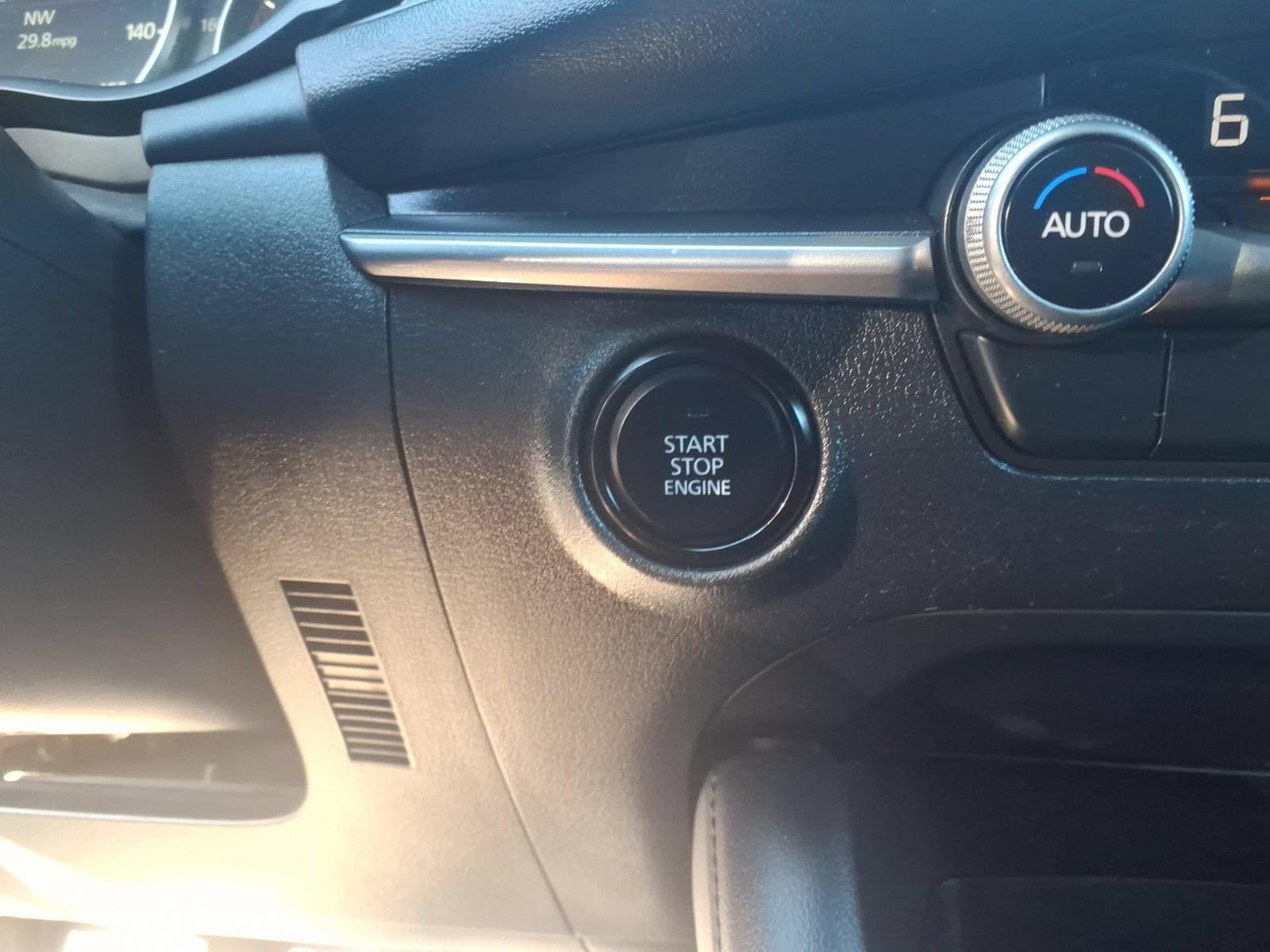 Used 2024 MAZDA MAZDA3 s FWD image 23