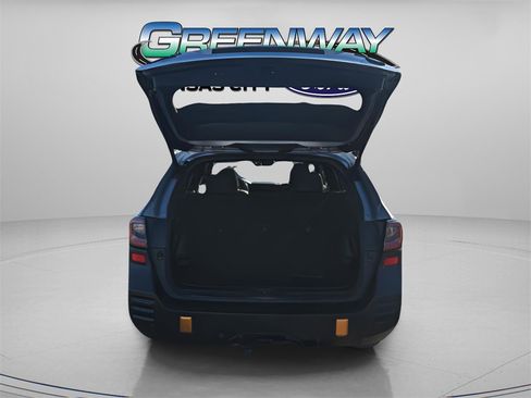 Used 2022 Subaru Outback Wilderness image 10