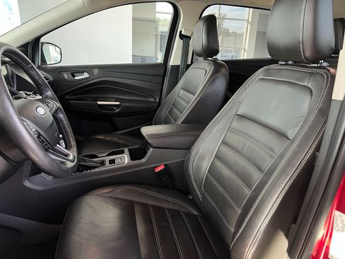 Used 2018 Ford Escape Titanium AWD/4WD image 11
