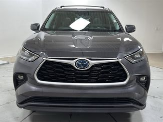 Used 2020 Toyota Highlander XLE video 2