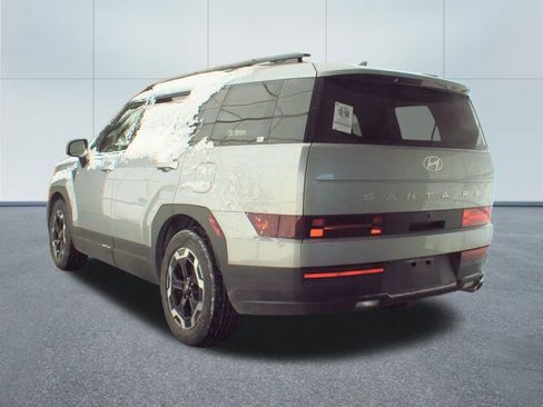 Used 2025 Hyundai Santa Fe SEL image 5
