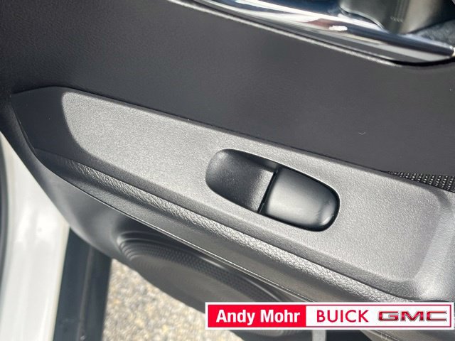 Used 2023 Nissan Kicks SV FWD image 41