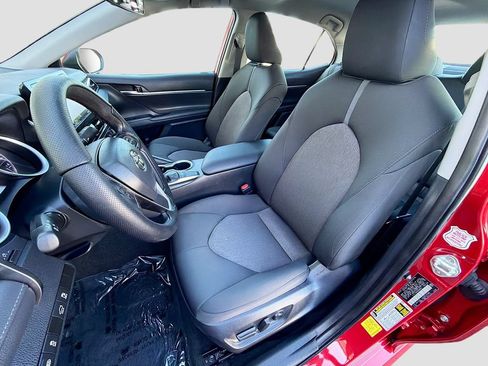 Used 2024 Toyota Camry LE FWD image 19