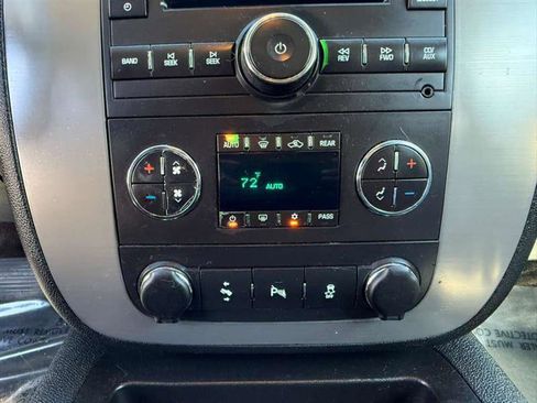 Used 2013 GMC Yukon SLT w/ SLT-2 Equipment Package image 36