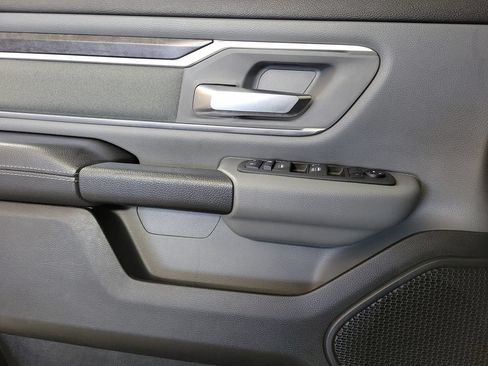 Used 2022 RAM 1500 Big Horn AWD/4WD image 18