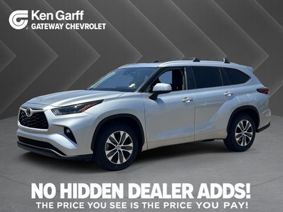 Used 2023 Toyota Highlander XLE