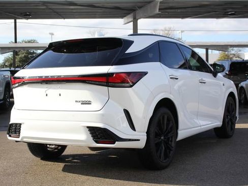 Used 2024 Lexus RX 500h F Sport image 6