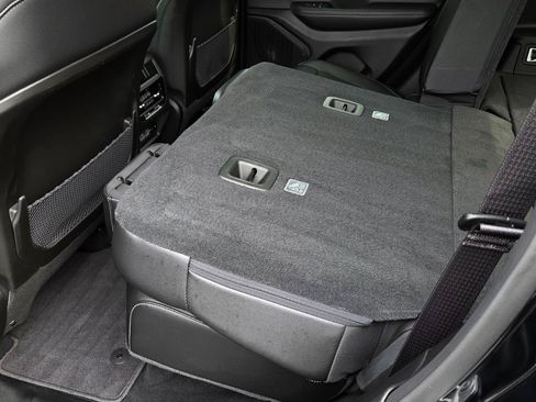 Used 2025 Jeep Grand Cherokee Limited w/ Luxury Tech Group II RWD image 52