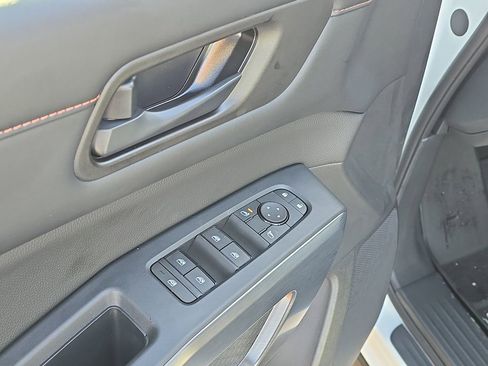 New 2025 Nissan Pathfinder Rock Creek image 11