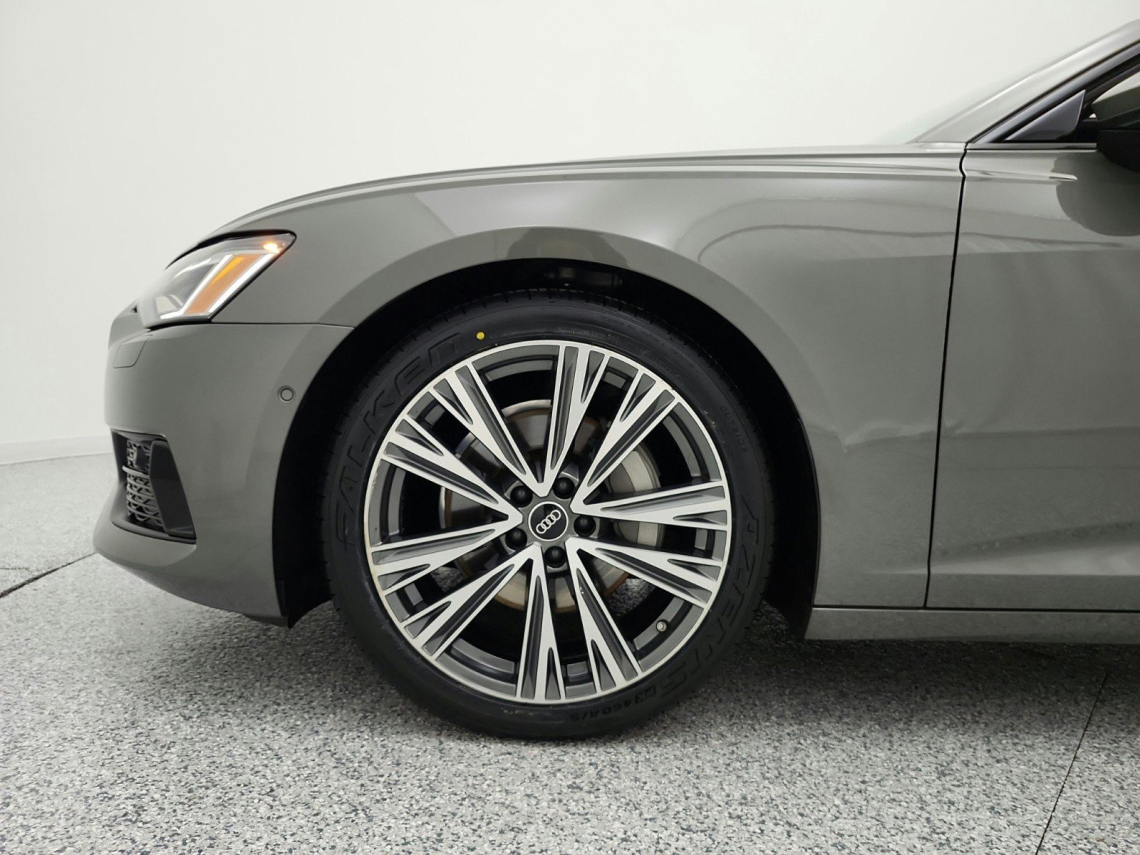 Used 2023 Audi A6 Premium Plus w/ Premium Plus Package AWD/4WD image 18
