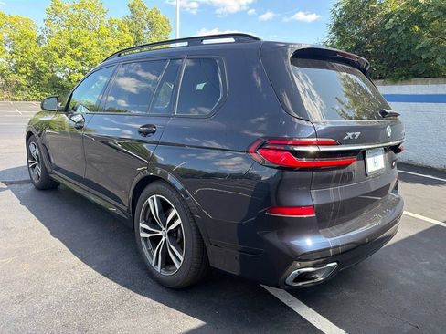 Used 2024 BMW X7 xDrive40i w/ Executive Package AWD/4WD image 3