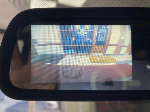 Used 2021 Chevrolet Express 2500 w/ Driver Convenience Package image 25