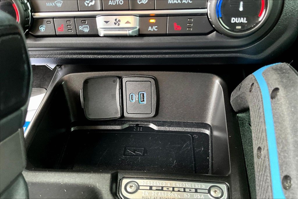 Certified 2022 Ford Bronco Wildtrak AWD/4WD image 18