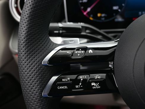 New 2026 Mercedes-Benz CLE 300 4MATIC Cabriolet image 11