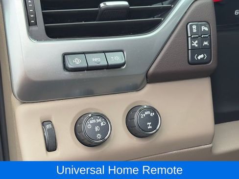 Used 2017 Chevrolet Tahoe Premier AWD/4WD image 24