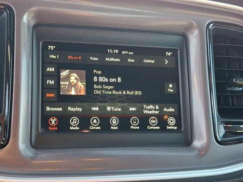 Used 2022 Dodge Challenger GT image 17