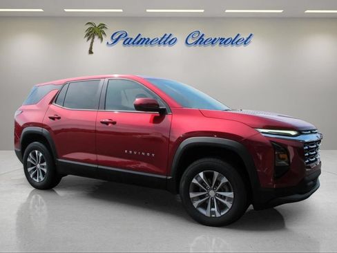 Used 2026 Chevrolet Equinox LT w/ Convenience Package II FWD image 1