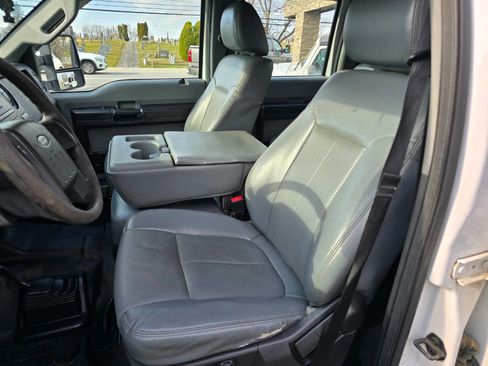 Used 2016 Ford F250 XL w/ Power Equipment Group image 11