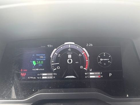 Used 2026 Toyota Tundra Limited AWD/4WD image 10