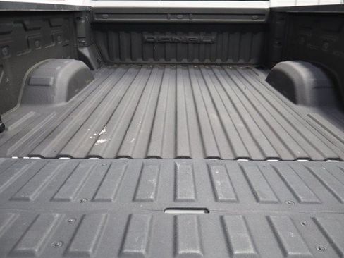 Used 2022 GMC Sierra 2500 Denali AWD/4WD image 37