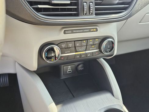 New 2025 Ford Escape Active w/ Cold Weather Package image 16