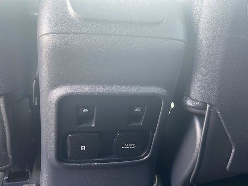 Used 2022 Ford Bronco Badlands AWD/4WD image 18