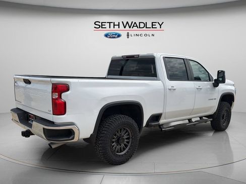Used 2023 Chevrolet Silverado 2500 LT w/ Convenience Package AWD/4WD image 7