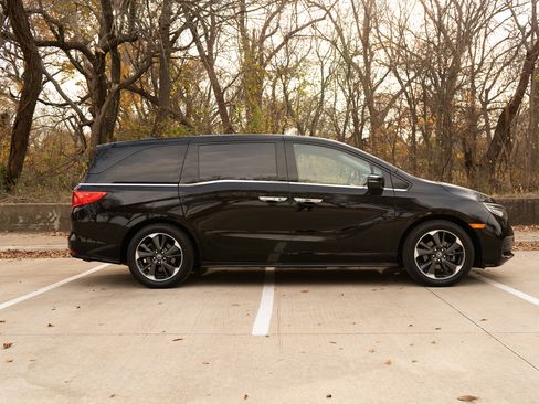 Certified 2023 Honda Odyssey Elite image 10