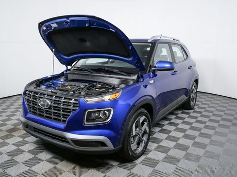 Used 2023 Hyundai Venue Limited w/ Cargo Package image 29