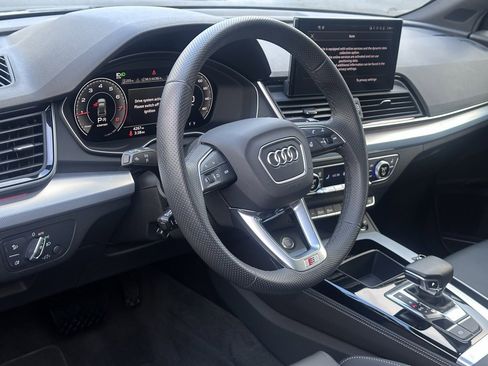 Used 2025 Audi Q5 2.0T Premium Plus image 13