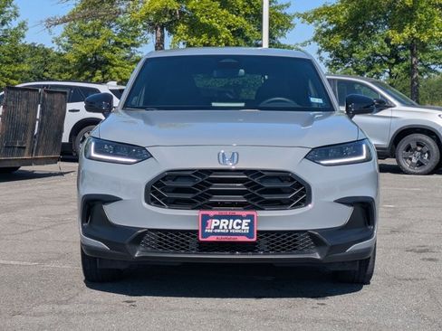 Used 2024 Honda HR-V Sport image 2