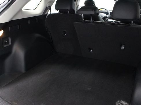 Used 2025 Kia Sportage EX AWD/4WD image 9